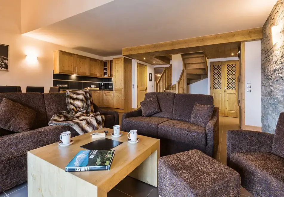 Chalet Les Marmottons, La Rosiere (self catered apartments) - Apartments