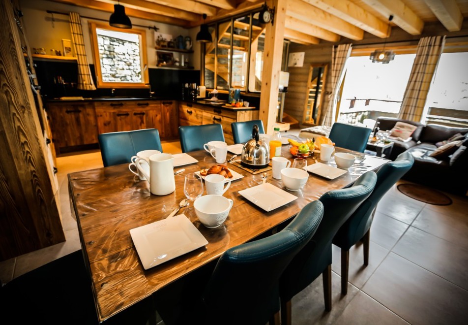 Chalet Le Mas, Valloire (self catered chalet) - Open plan living/kitchen