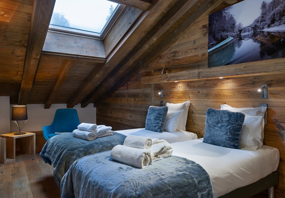 Annapurna, Les Gets (self catered apartments) - Typical 4 bed 8 Penthouse
