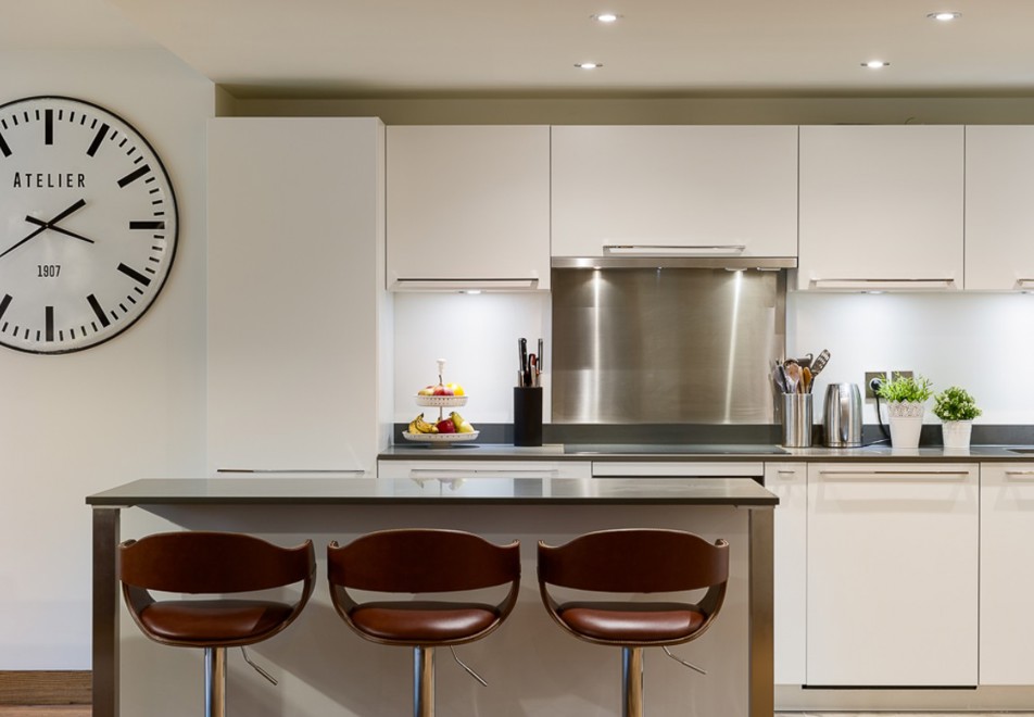 Annapurna, Les Gets (self catered apartments) - Typical 4 bed 8 Penthouse