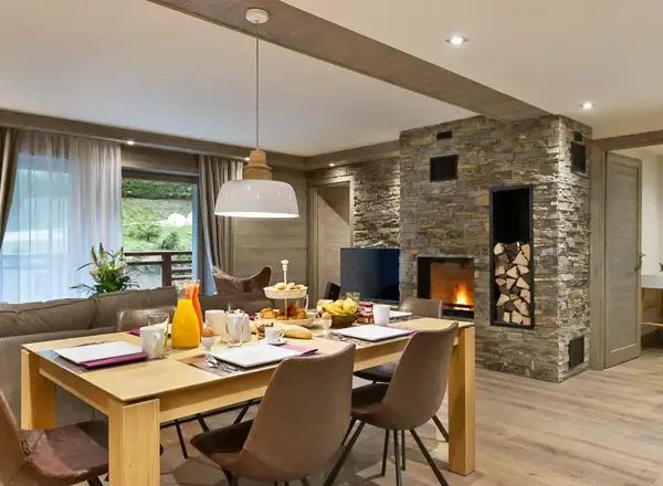 Annapurna (A204-2 bed 6), Les Gets (self catered apartments) OPT (5).jpg (1)