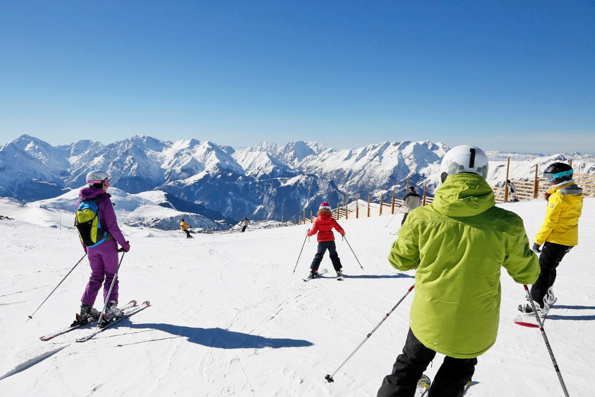Vaujany Alpe d'Huez Apartments Peak Retreats Skiing Holidays