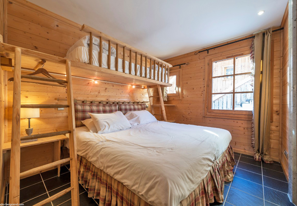 Tweed, Chalets St Marcel, St Martin de Belleville (self catered chalet) - Bedroom