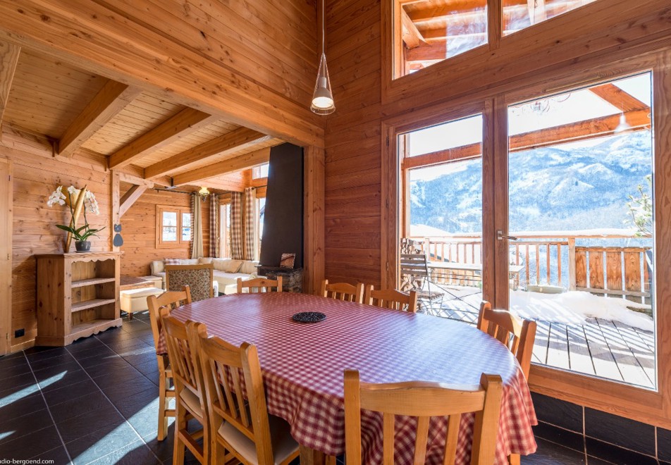 Tweed, Chalets St Marcel, St Martin de Belleville (self catered chalet) - Dining room