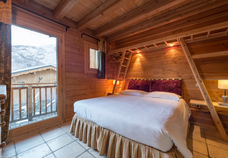 Velours, Chalets St Marcel, St Martin de Belleville (self catered chalet) - Bedroom