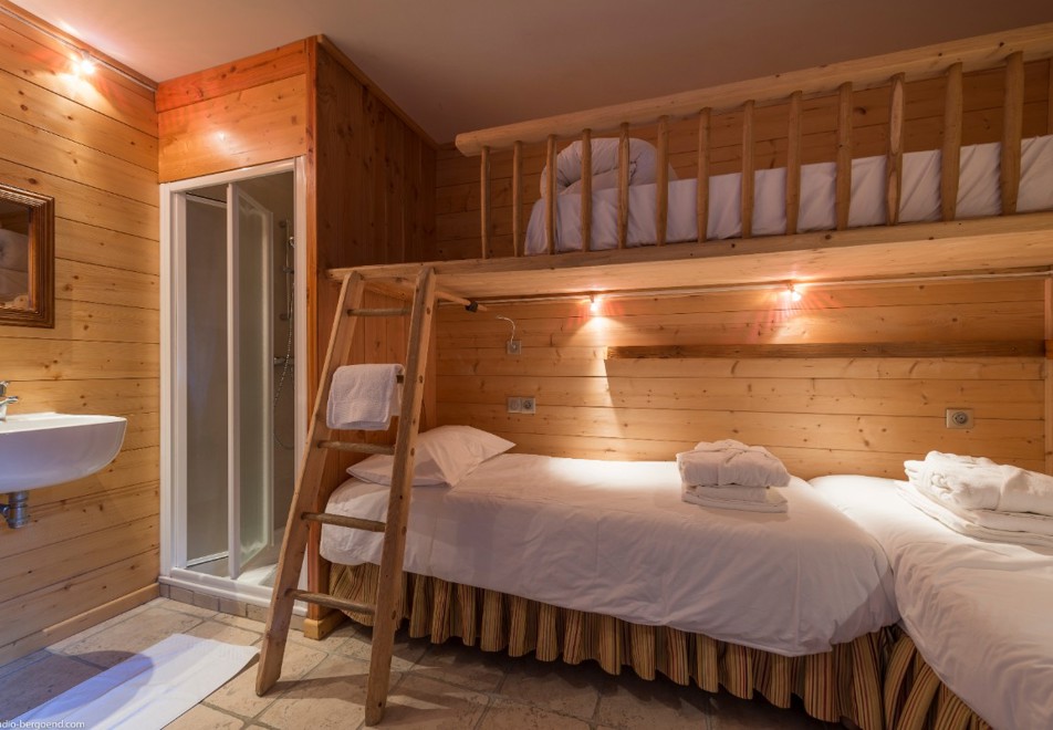 Velours, Chalets St Marcel, St Martin de Belleville (self catered chalet) - Bedroom