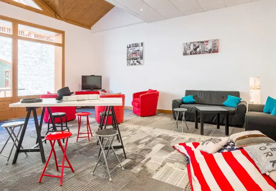 Etoile des Cimes, Sainte Foy (self catered apartments) (©ManuReyboz) - SQUAT