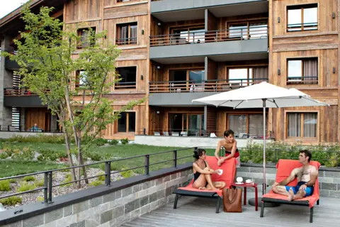 Le Cristal de Jade, Chamonix (self catered apartments) - Terrace