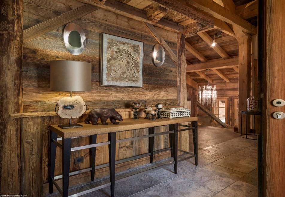 Chalet Julie, Grand Bornand (self catered chalet) - Hallway