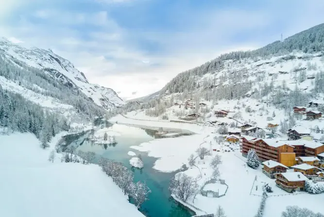 Santa Terra, Tignes les Brevieres (self catered apartments) OPT (1).jpg