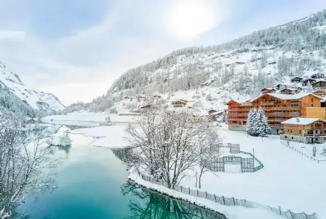 Santa Terra, Tignes les Brevieres (self catered apartments) OPT (5).jpg