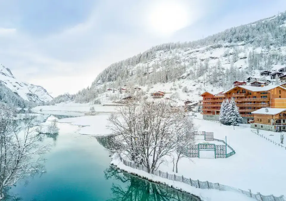 Santa Terra, Tignes les Brevieres (self catered apartments) OPT (5).jpg