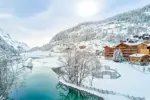 Santa Terra, Tignes les Brevieres (self catered apartments) OPT (5).jpg