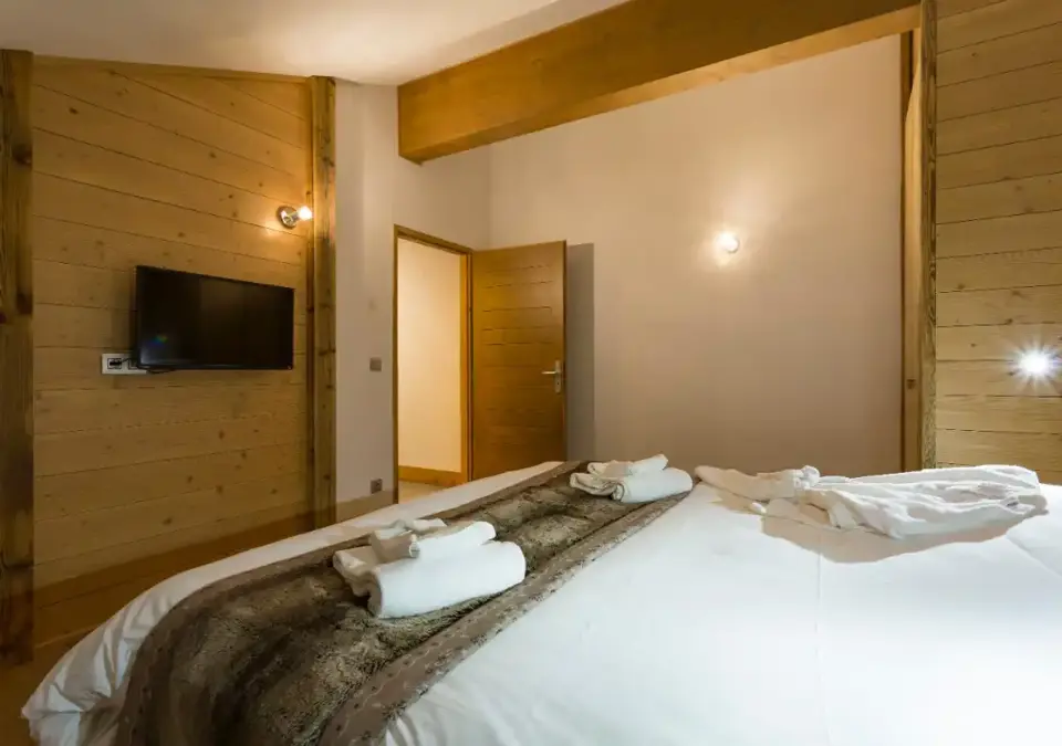 Santa Terra, Tignes les Brevieres (self catered apartments) - 1 bed 5 OPT (3).jpg