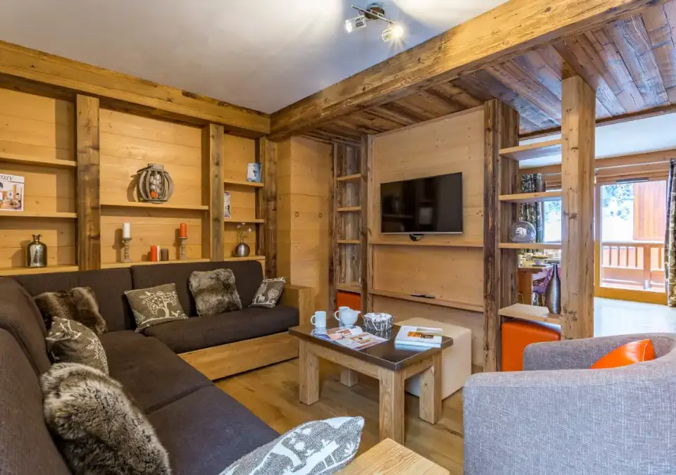 Santa Terra, Tignes les Brevieres (self catered apartments) - 4 bed duplex 10 OPT (5).jpg