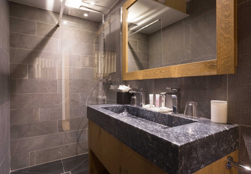 Alparena, La Rosiere (Apartments & Hotel) - Typical 1 bed alcove 4 apartment style
