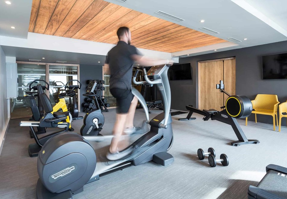 Alparena, La Rosiere (Apartments & Hotel) - Fitness room