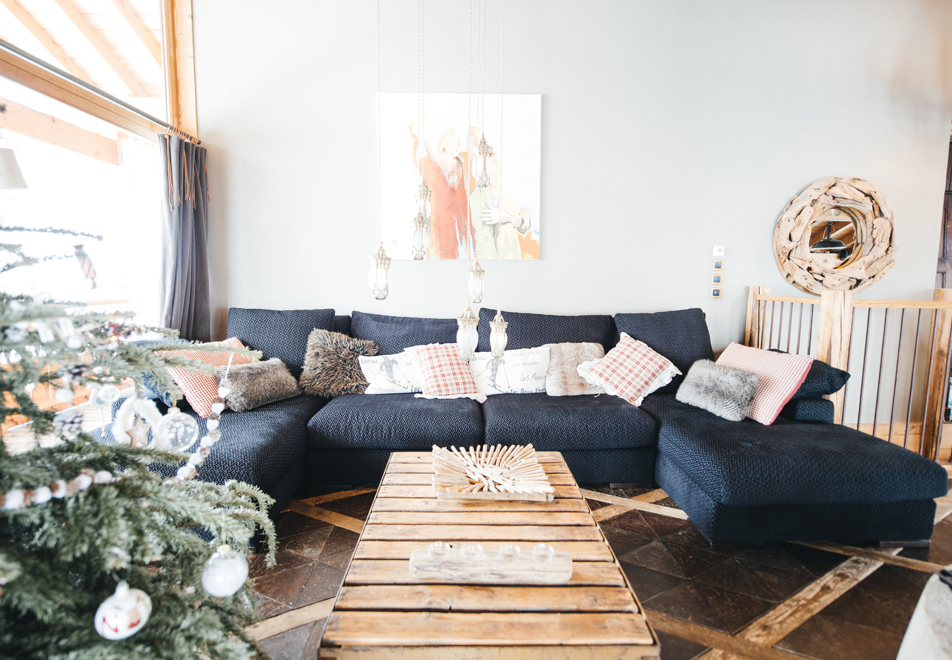 Chalet Rose, St Martin de Belleville (self catered chalet) - Lounge