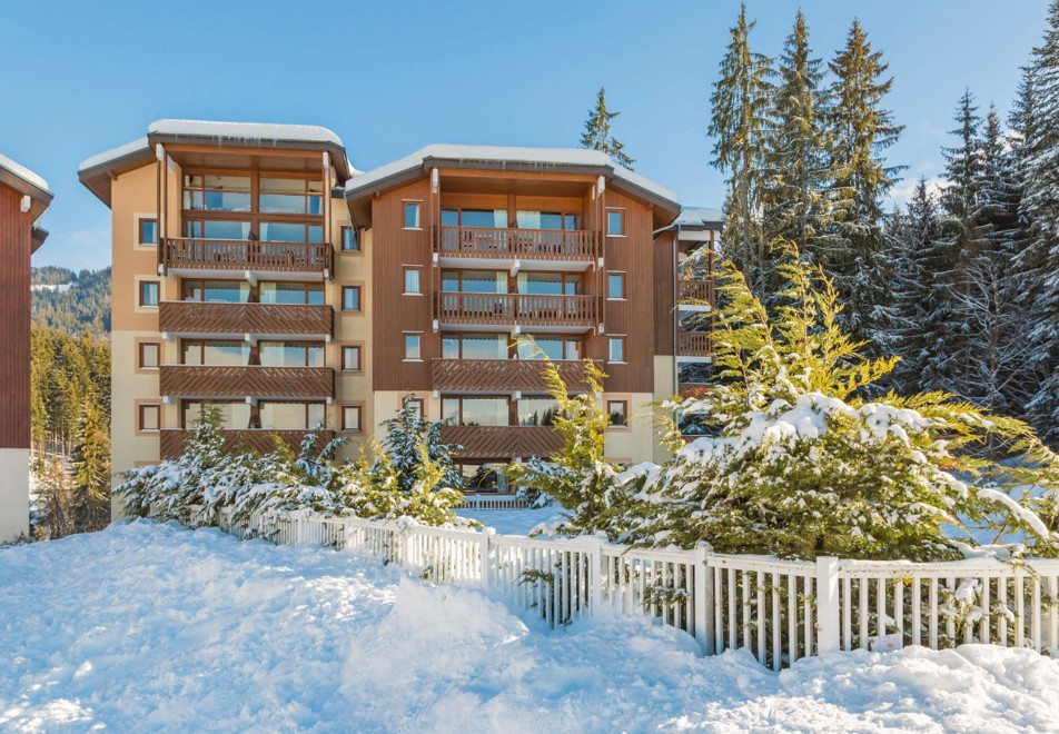 Le Buet, Morillon 1100 (self catered apartments)