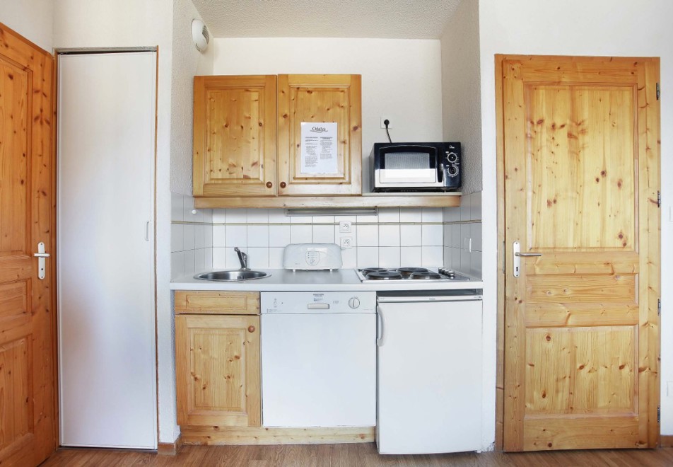 Le Buet, Morillon 1100 (self catered apartments) - Kitchenette