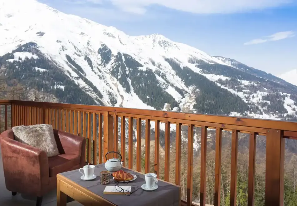 Etoile des Cimes, Sainte Foy (self catered apartments) (©ManuReyboz) - Views