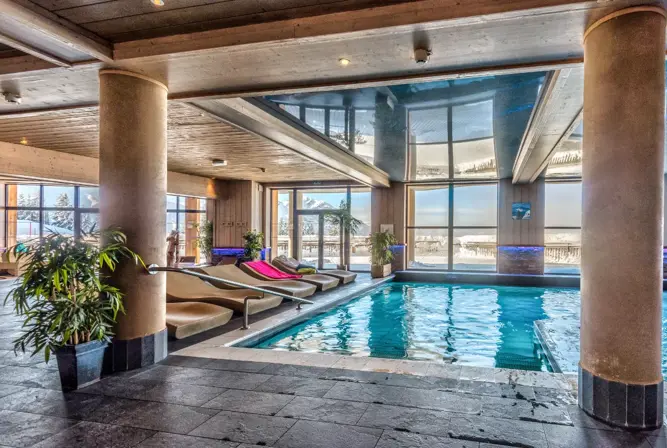 Amara, Avoriaz-Indoor heated pool (2).webp