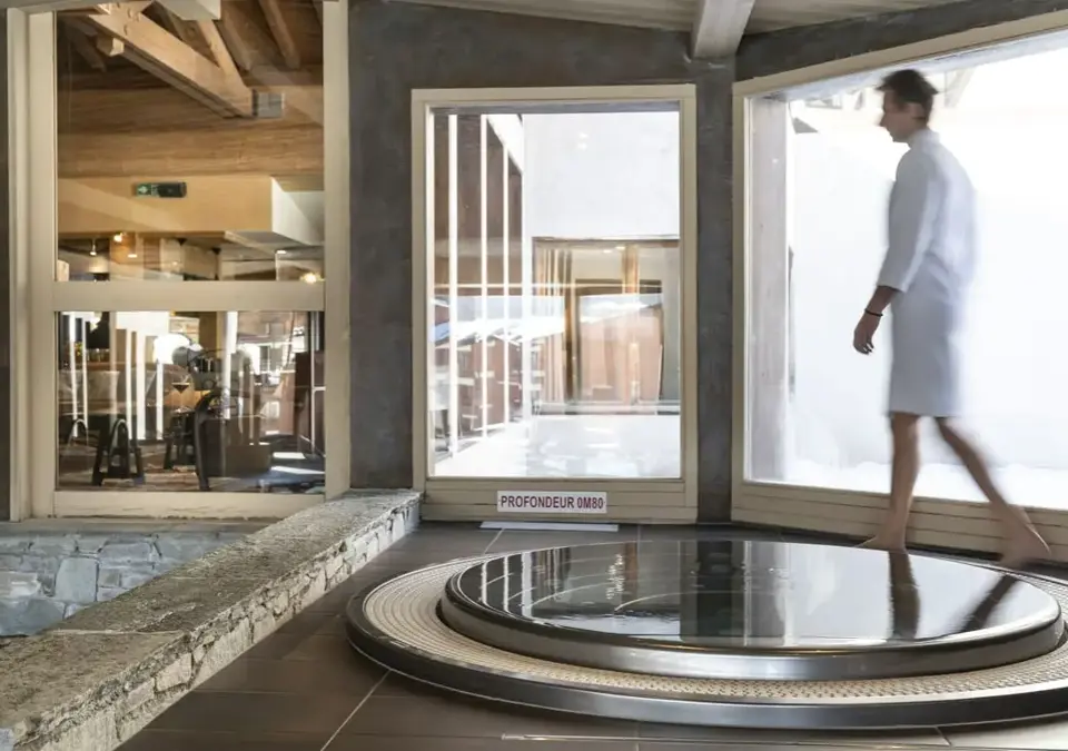 l'Oxalys-Val Thorens-Hot tub (©S.Bergoend) (1).webp