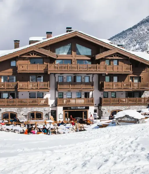 Manali Lodge, Courchevel (self catered apartments) - Exterior shot