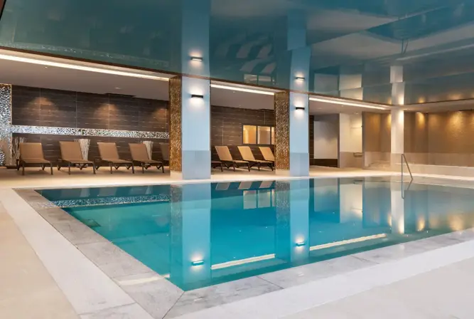Laska-Les Contamines-Indoor pool (©StudioBergoend) (1).webp