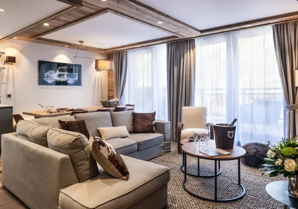 5-Alaska Lodge-Val d'Isere (5).webp