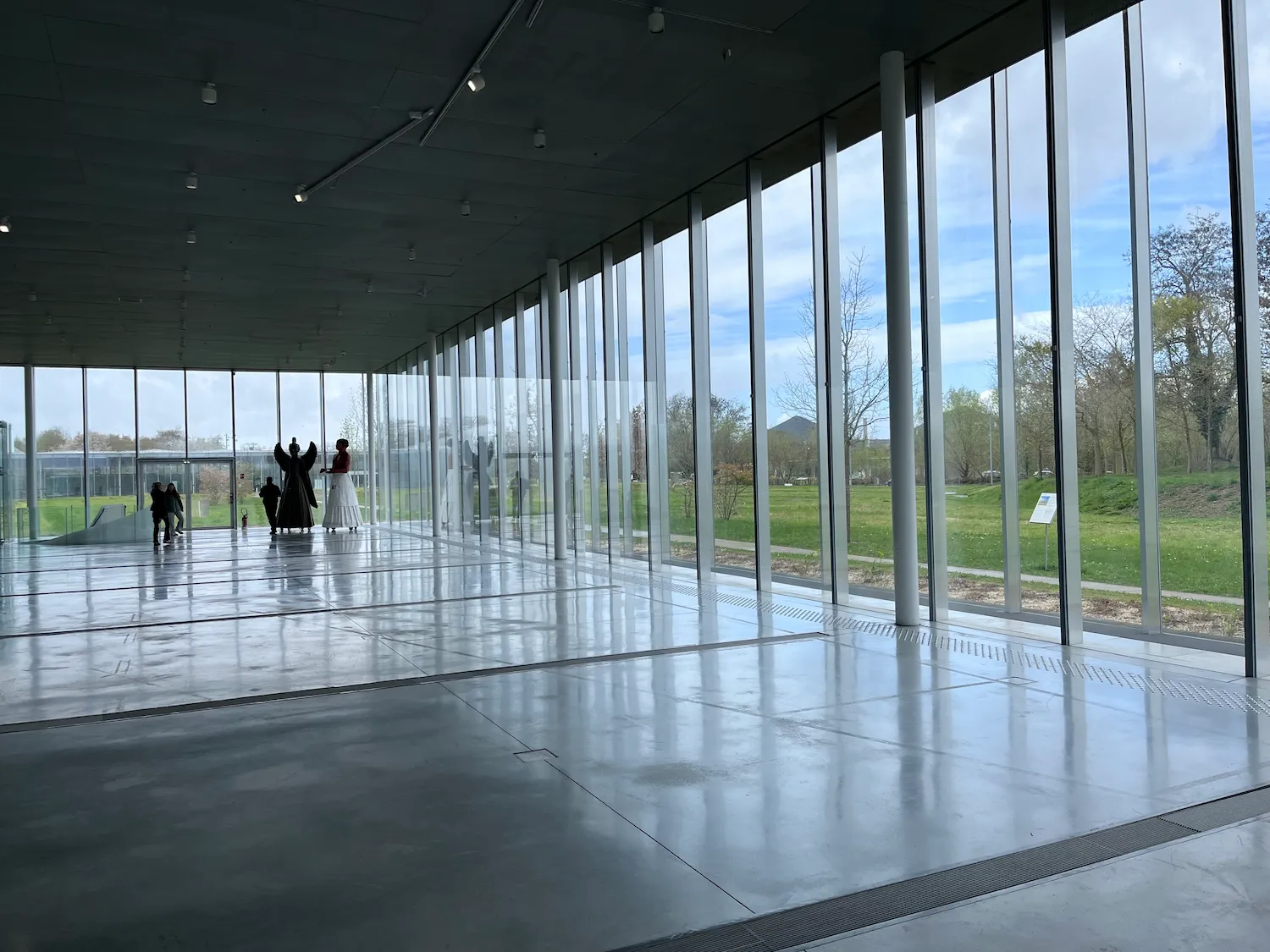 Louvre Lens 3 Apr26 AW