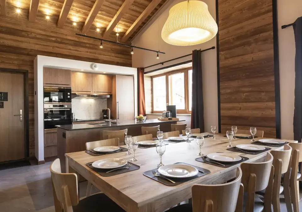 Les Balcons Platinium-Val Cenis-Typical 10-12 apt (©ManuReyboz) (1).webp