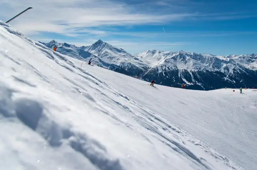 Aussois-Skiing (APernet).webp