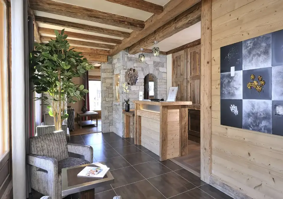 Jhana-Tignes Val Claret-Spa.webp