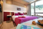 Alhena-Flaine-Typical hotel room (1).webp
