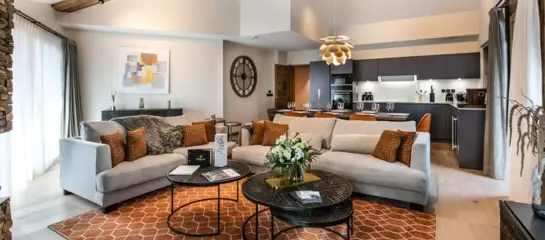 4 bedroom Makalu apartment sleeping 8 (c.178m2):