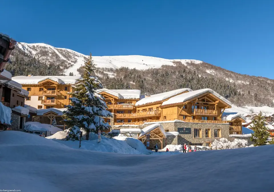 Anitea-Valmorel-Exterior (11).webp