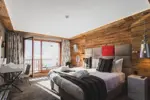 Koh-I Nor-Val Thorens-Typical hotel room (@Norman Giry).webp