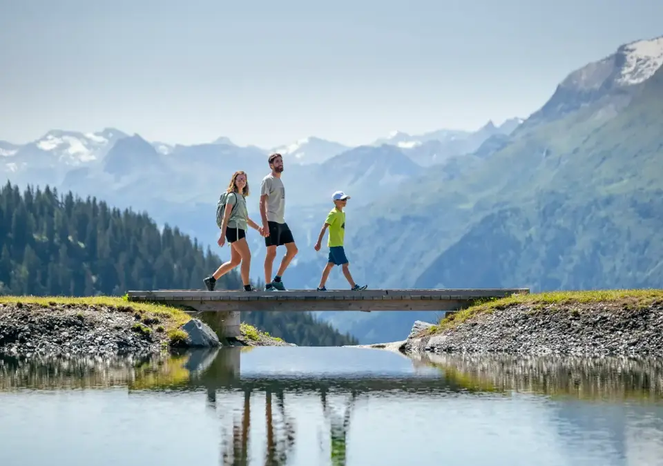 La Rosiere walking (4).webp