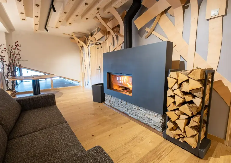 Alparena-La Rosiere-Seating area (©manureyboz).webp