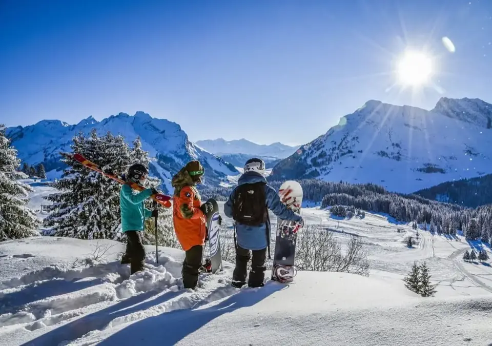 La Clusaz skiing (©David Machet) (5).webp