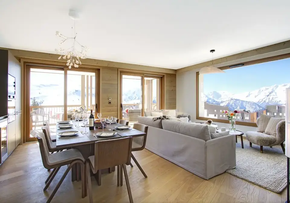 Phoenix-Alpe d'Huez-Typical A building apartments (12).webp