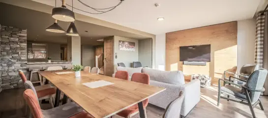 Duplex apartment 101 sleeping 10/12 (c.154m2):