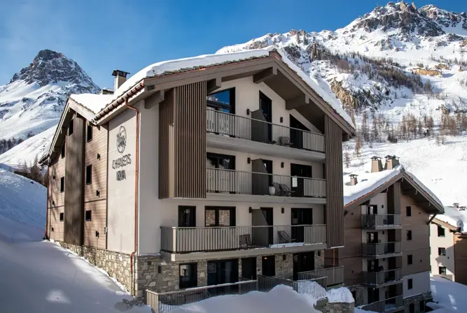 Izia-Val d'Isere-Exterior (8) (1).webp