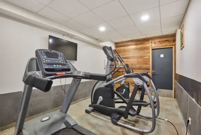 Isatis-Chamonix-Fitness room.webp