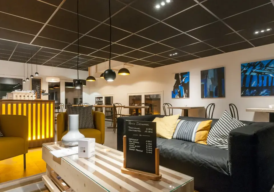 Helios, Flaine-Breakfast room.webp
