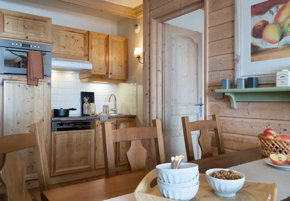 Le Village, Arc 1950 (self catered apartments) - Typical apartment style