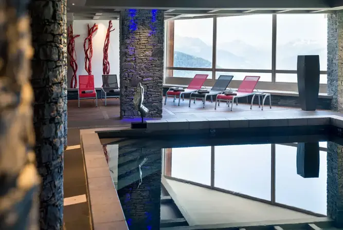 Lodge Hemera-La Rosiere-Indoor pool (1).webp