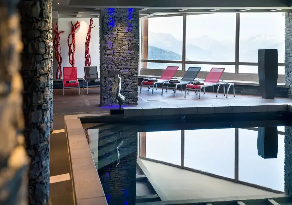 Lodge Hemera-La Rosiere-Indoor pool (1).webp