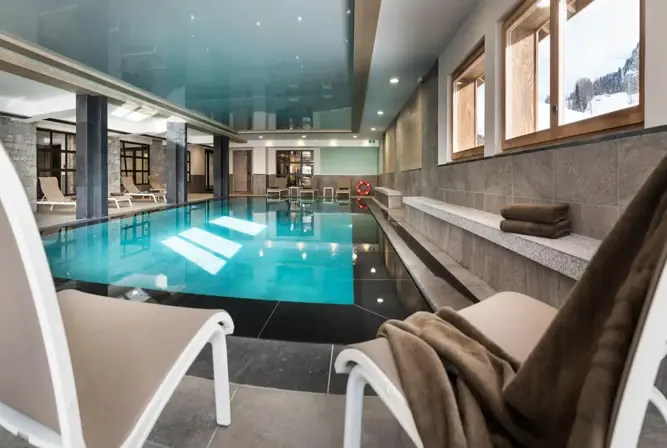 Roc des Tours-Le Grand Bornand-Indoor pool.webp